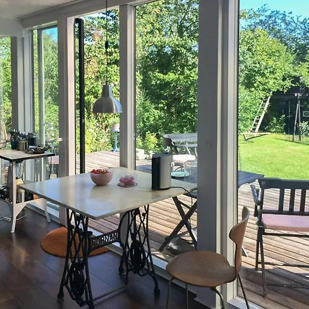 Personal House With Garden Near Roskilde Fjord Feriehus *